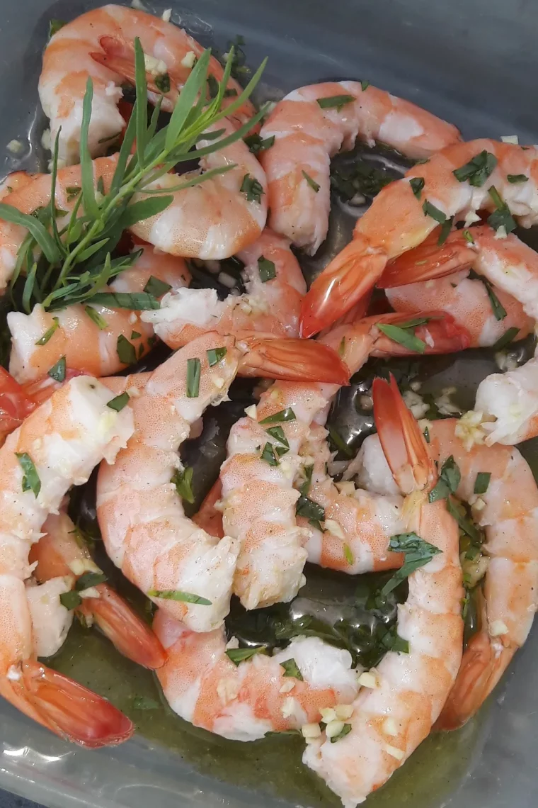 Crevettes brun noir