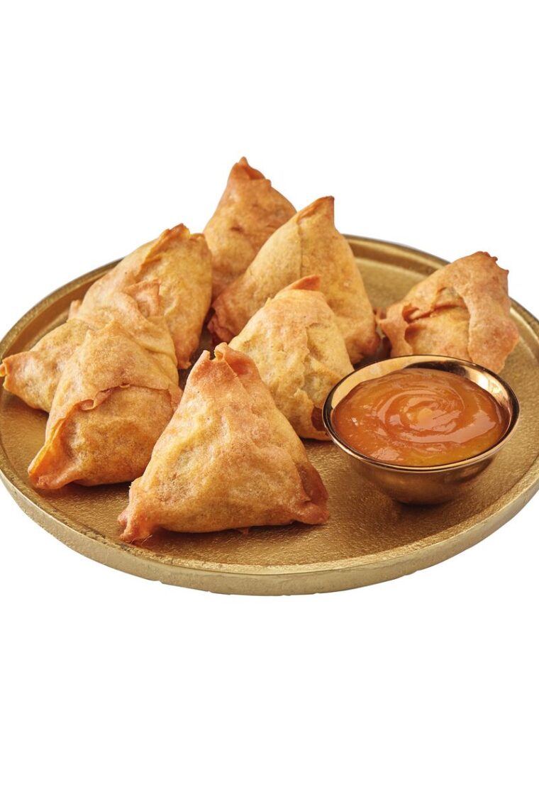 SAMOUSSA DE POULET – (2 pièces)-