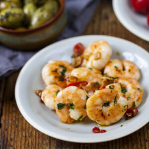CREVETTES À L'AIL (MOYEN).-